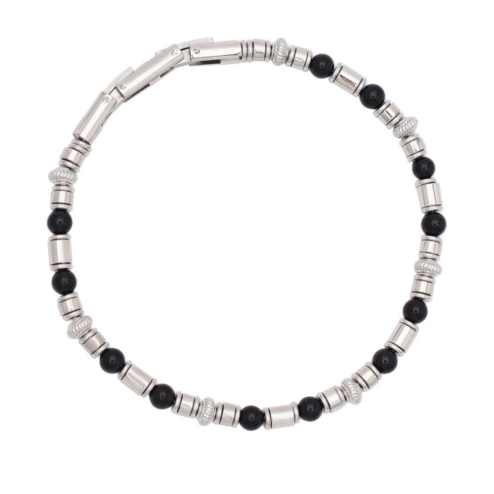 צמיד כסף עם חרוזים שחורים - עיצוב אלגנטי